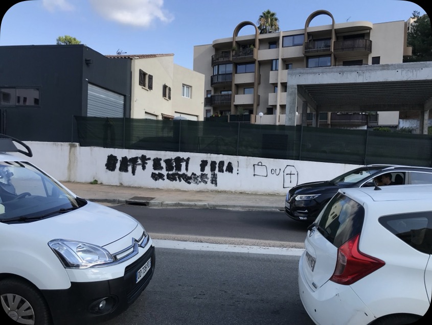 Des centaines de messages de soutien après les attaques contre l'action du Cullettivu
